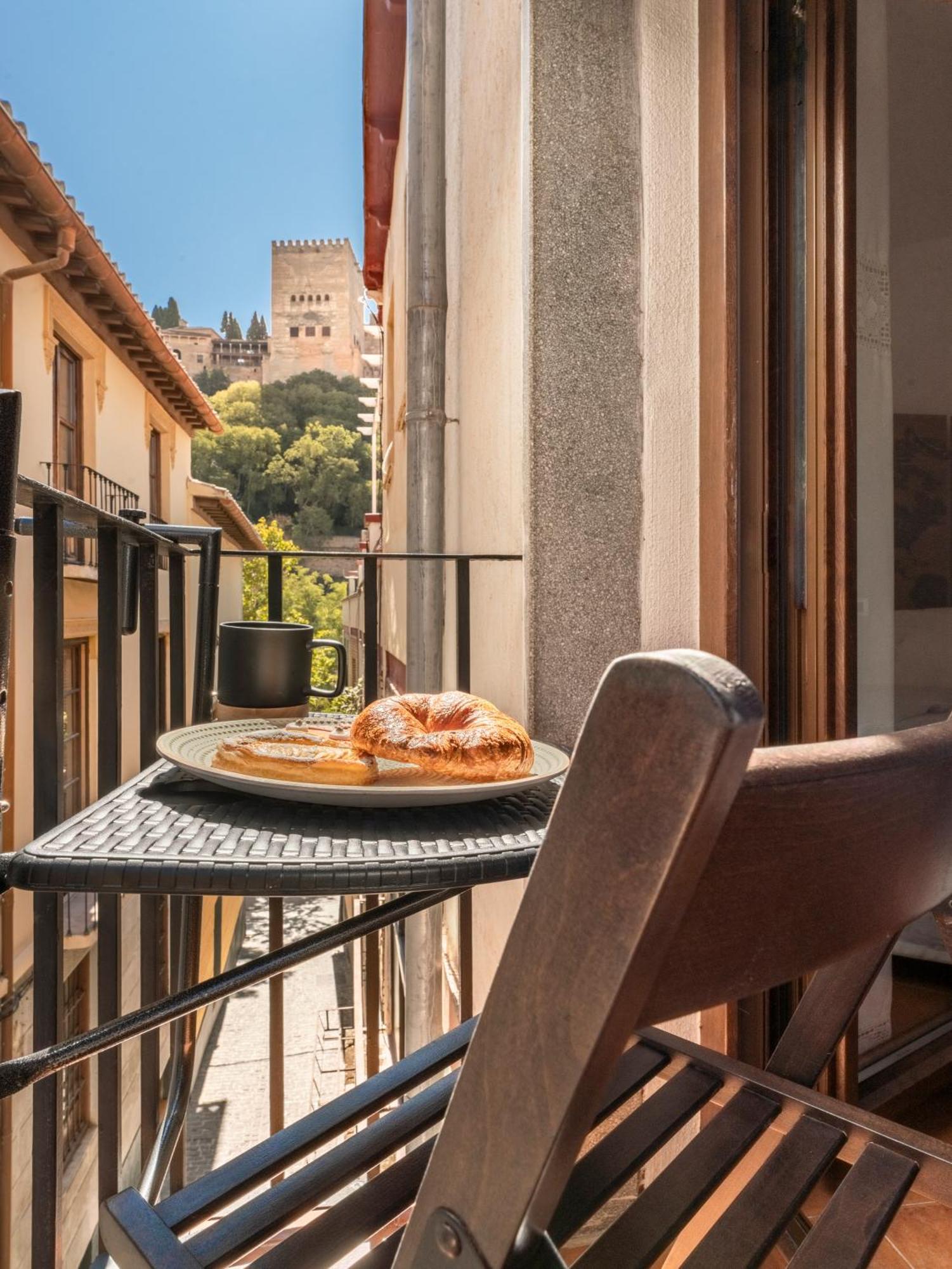 Apartamento Alhambra Boutique Granada Ngoại thất bức ảnh